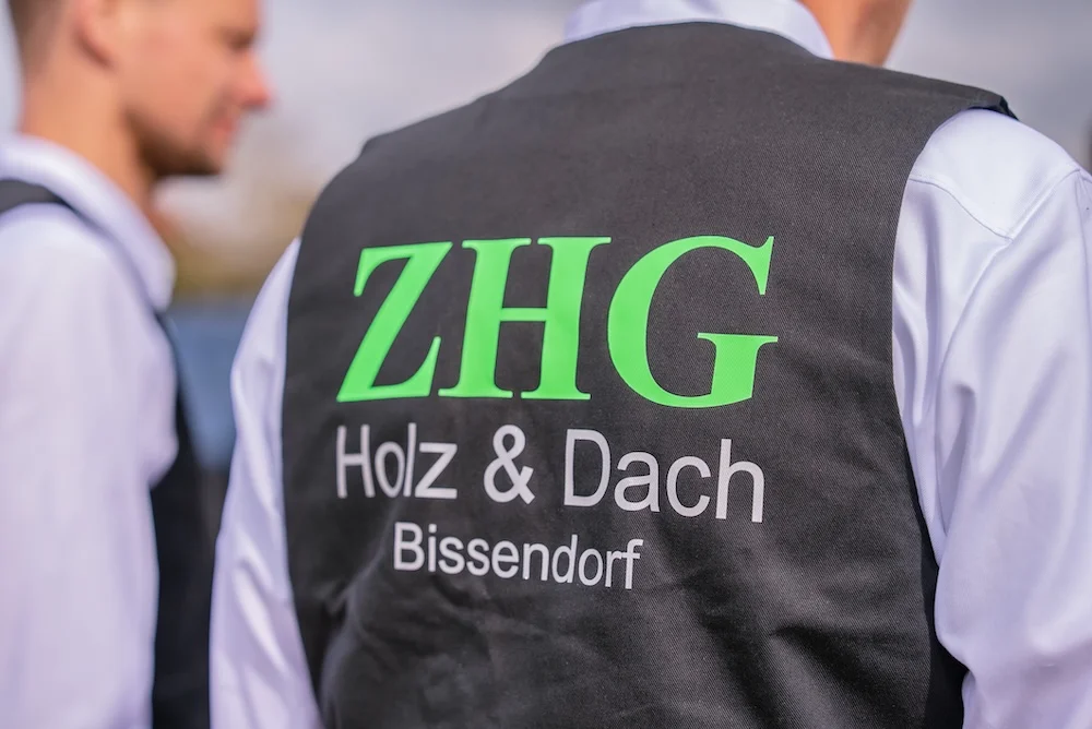 Spatenstich für den neuen Unternehmensstandort der ZHG in Bissendorf